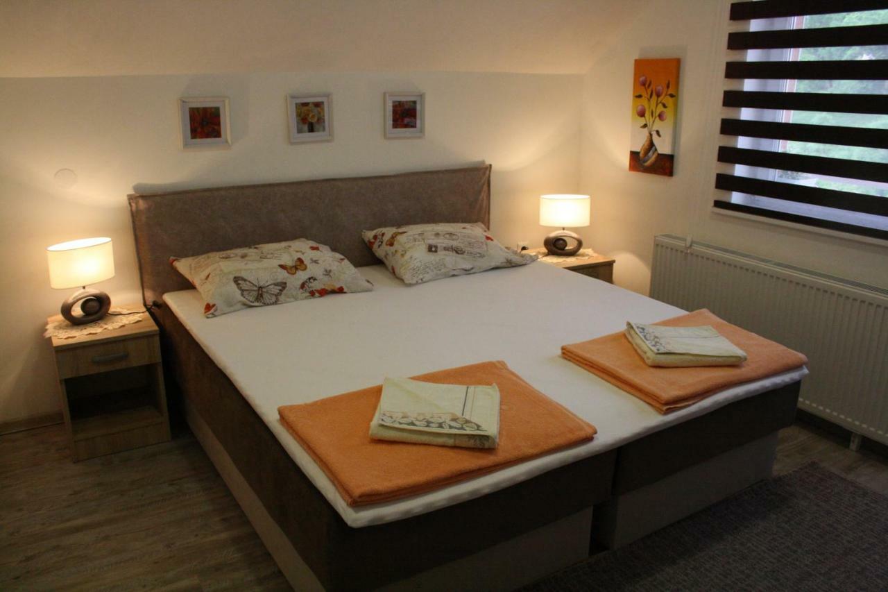 Apartmani Nikolic Visegrad Bagian luar foto